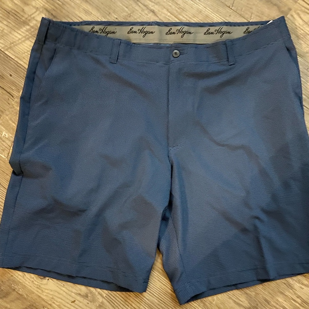 Mens Ben Hogan golf shorts